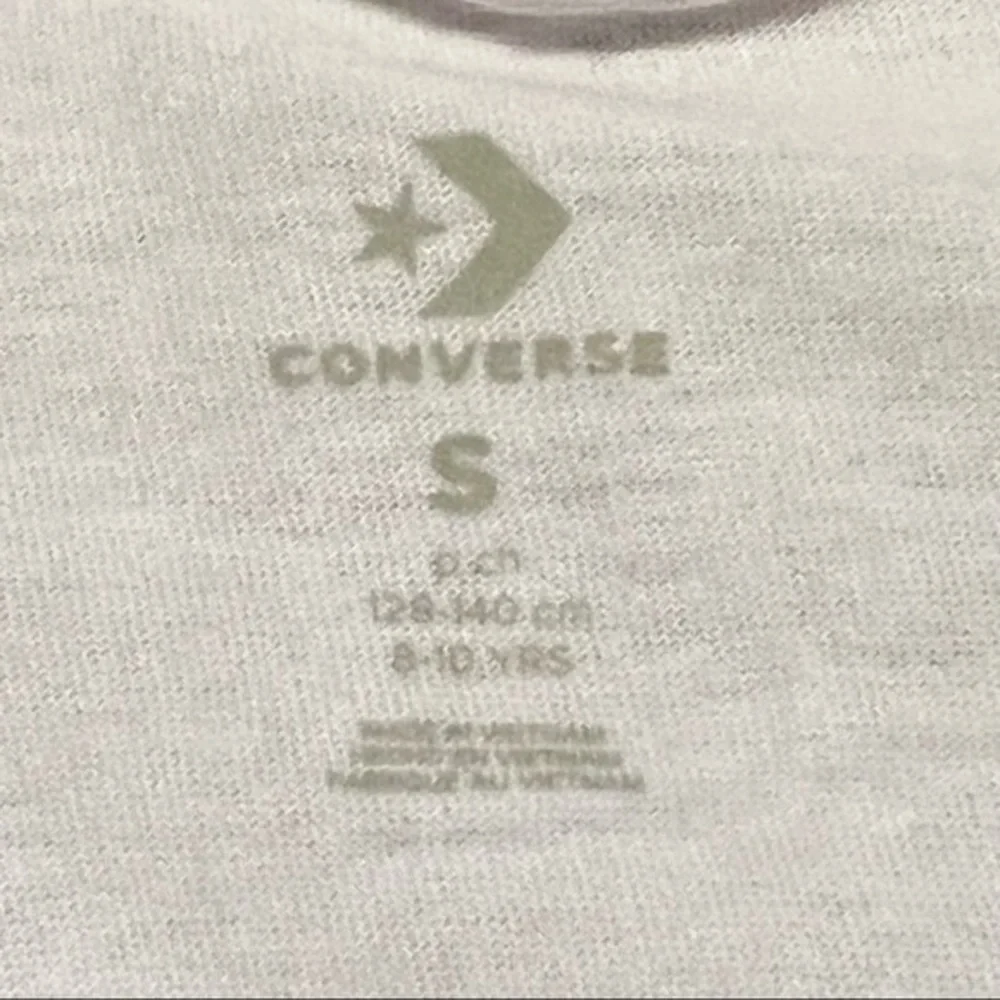 NWT Girls Converse white long sleeve crop top